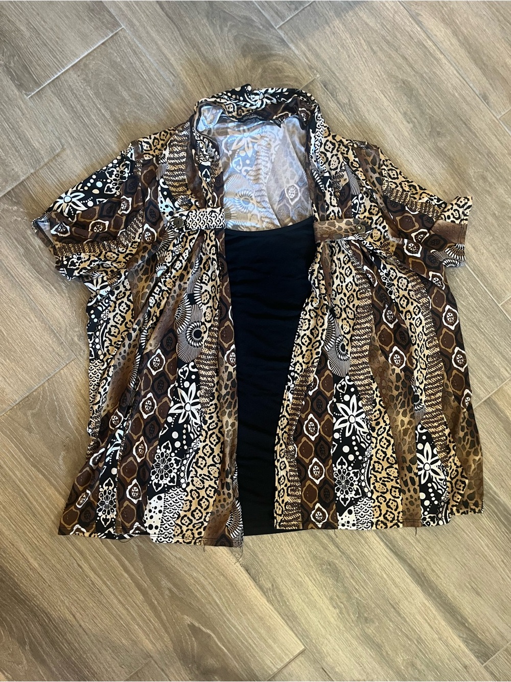Notations Brown & Black Patterned Women's Short Sleeve Blouse